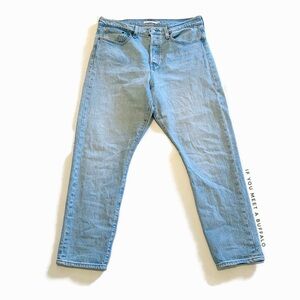 Levis Premium Women’s 31 BIG E Wedgie Straight Jeans Light Stonewash High Rise